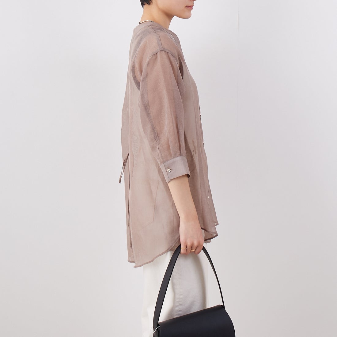 Jf Ready Made [ジェイエフレディメイド] シアーリネンライクブラウス [755111] 66 ﾓｶ &&モデル身長：160cm 着用サイズ：F&&