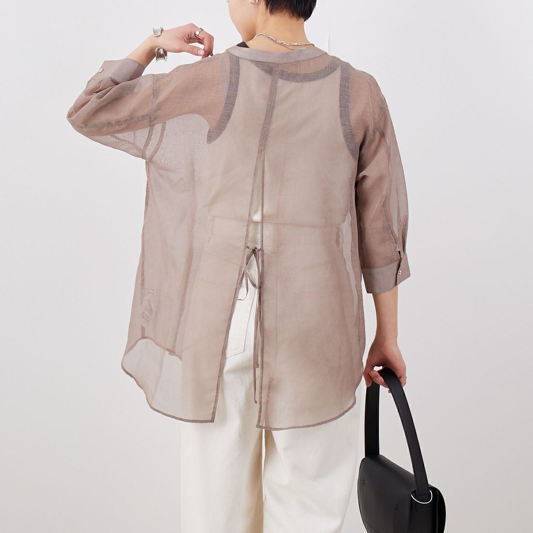 Jf Ready Made [ジェイエフレディメイド] シアーリネンライクブラウス [755111] 66 ﾓｶ &&モデル身長：160cm 着用サイズ：F&&