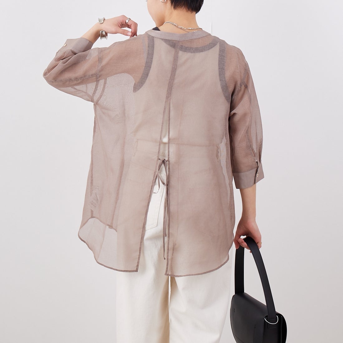 Jf Ready Made [ジェイエフレディメイド] シアーリネンライクブラウス [755111] 66 ﾓｶ &&モデル身長：160cm 着用サイズ：F&&