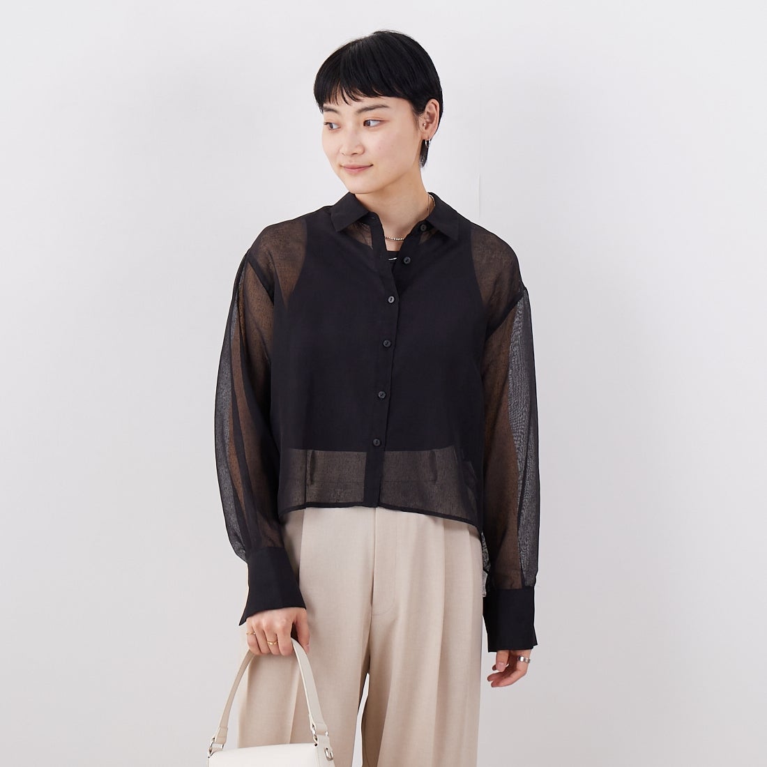 Jf Ready Made [ジェイエフレディメイド] シアーリネンライクブラウス [755110] 03 ﾌﾞﾗｯｸ &&モデル身長：160cm 着用サイズ：F&&