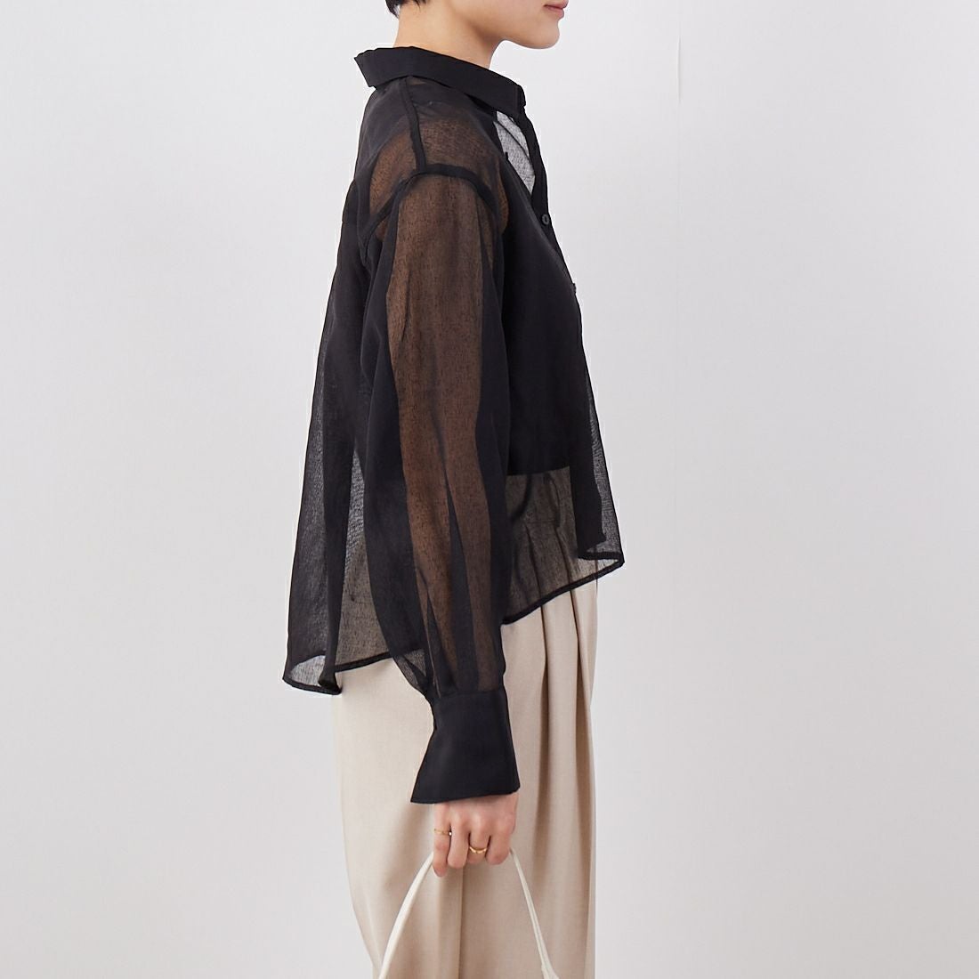 Jf Ready Made [ジェイエフレディメイド] シアーリネンライクブラウス [755110] 03 ﾌﾞﾗｯｸ &&モデル身長：160cm 着用サイズ：F&&