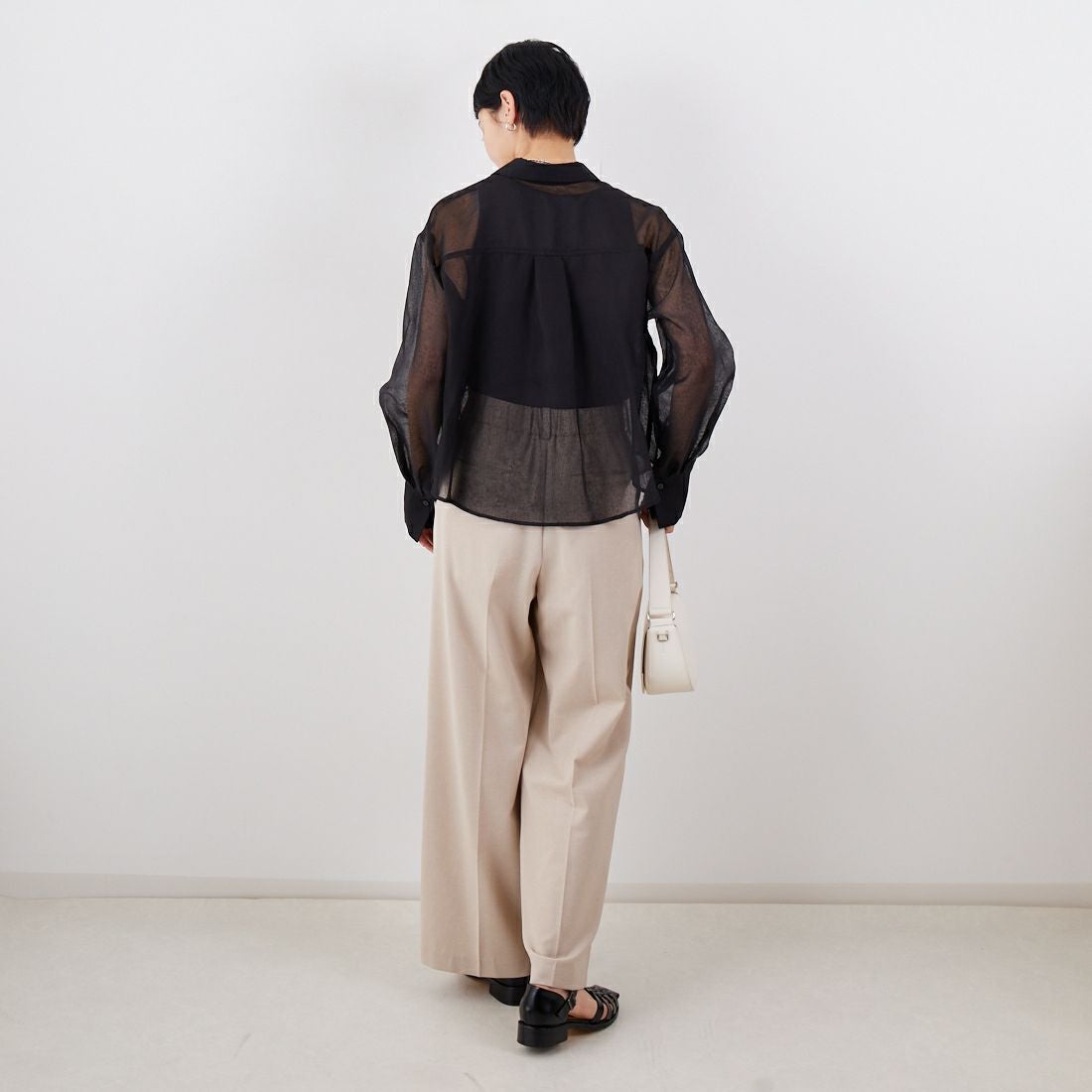 Jf Ready Made [ジェイエフレディメイド] シアーリネンライクブラウス [755110] 03 ﾌﾞﾗｯｸ &&モデル身長：160cm 着用サイズ：F&&