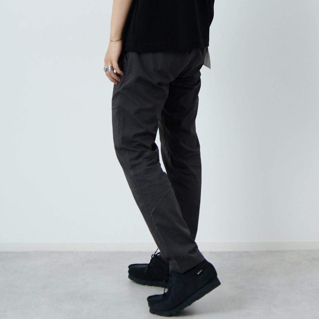 Jeans Factory Clothes [ジーンズファクトリークローズ] クールマックス サッカー1Pイージートラウザー [JFC-252-006] BLKｽﾄﾗｲﾌﾟ &&モデル身長：179cm 着用サイズ：L&&