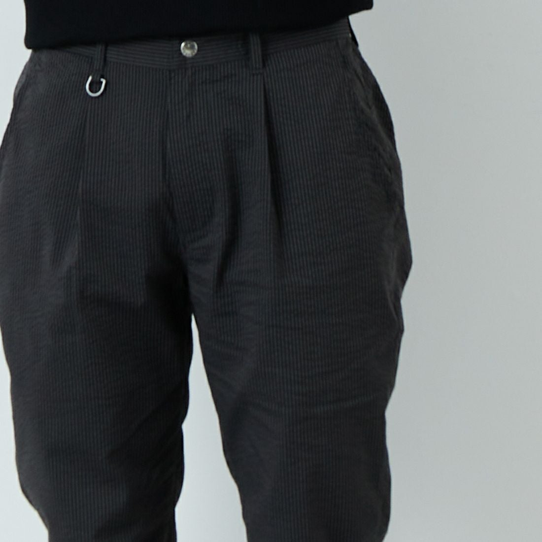 Jeans Factory Clothes [ジーンズファクトリークローズ] クールマックス サッカー1Pイージートラウザー [JFC-252-006] BLKｽﾄﾗｲﾌﾟ &&モデル身長：179cm 着用サイズ：L&&