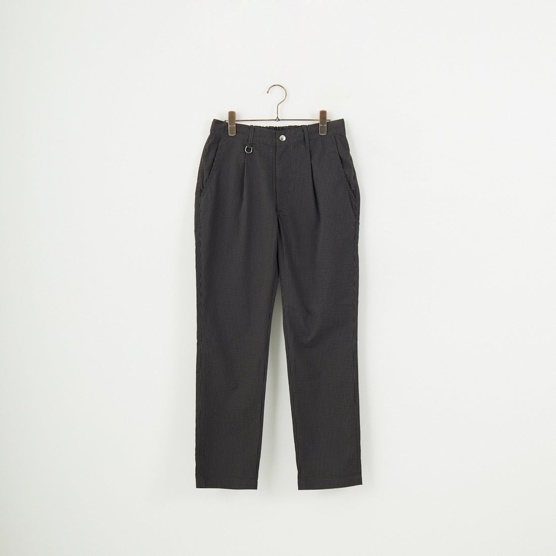 Jeans Factory Clothes [ジーンズファクトリークローズ] クールマックス サッカー1Pイージートラウザー [JFC-252-006] BLKｽﾄﾗｲﾌﾟJeans Factory Clothes [ジーンズファクトリークローズ] クールマックス サッカー1Pイージートラウザー [JFC-252-006] BLKｽﾄﾗｲﾌﾟ