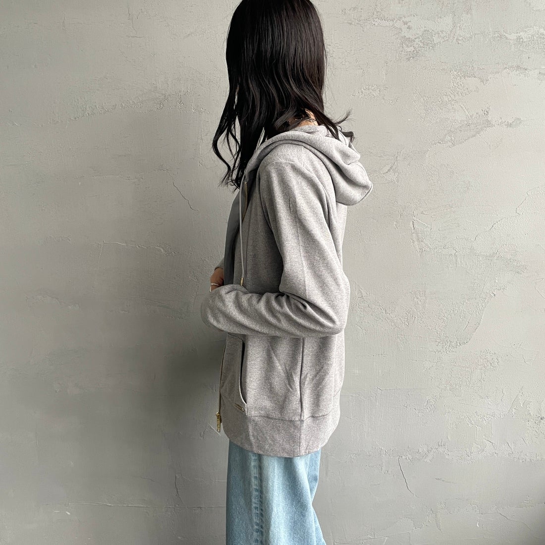 MICA&DEAL [マイカアンドディール] サーフパーカー [0125109054] GRAY &&モデル身長：160cm 着用サイズ：38&&