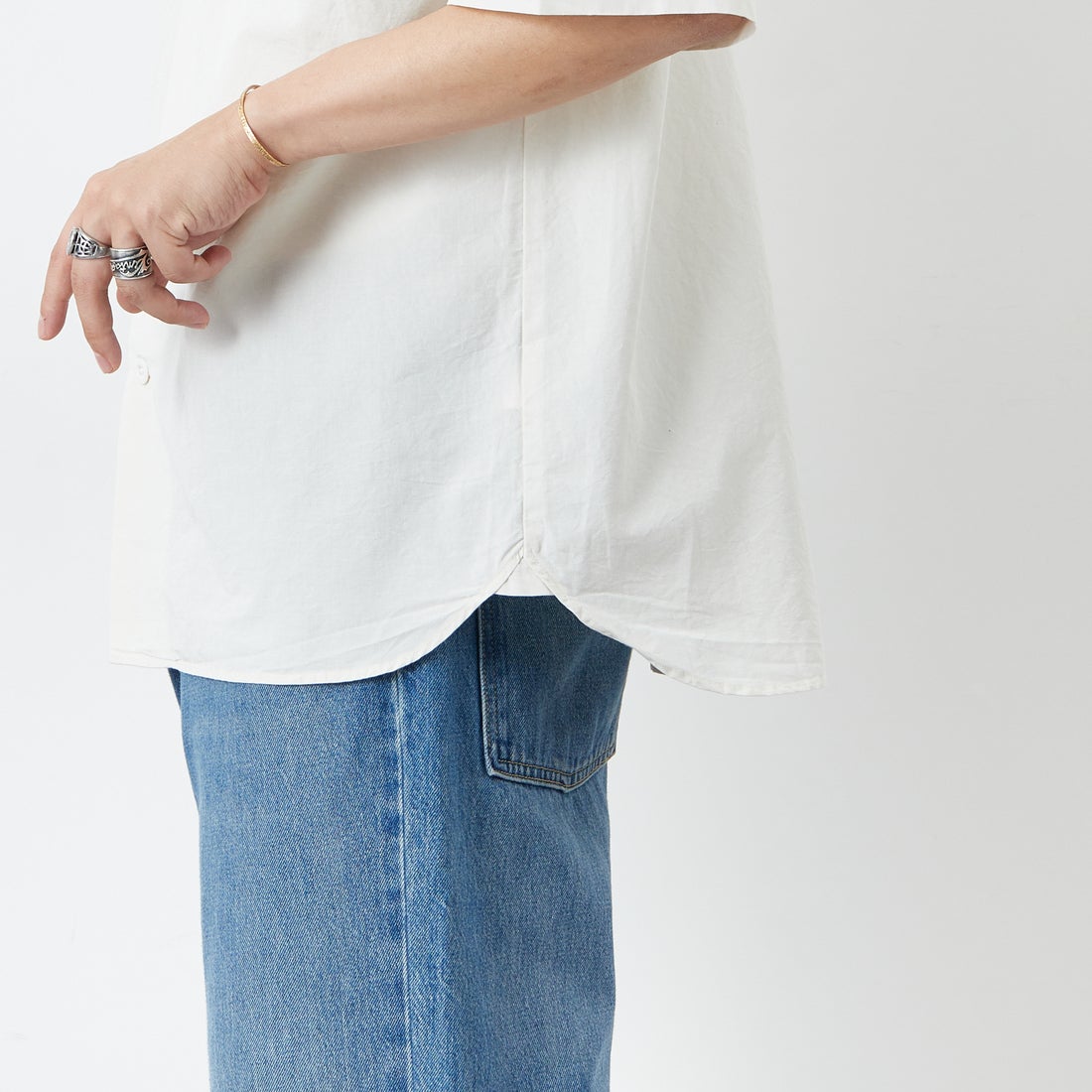 DANTON [ダントン] コットンリネン バンドカラーシャツ [JD-3788SCL] IVORY &&モデル身長：179cm 着用サイズ：42&&