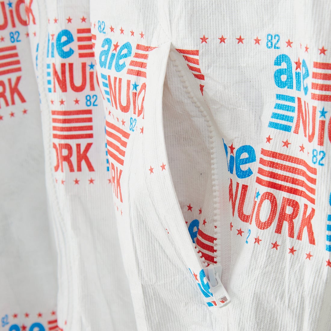 AiE [エーアイイー] タイベックCPSジャケット [QV744] A WHITE