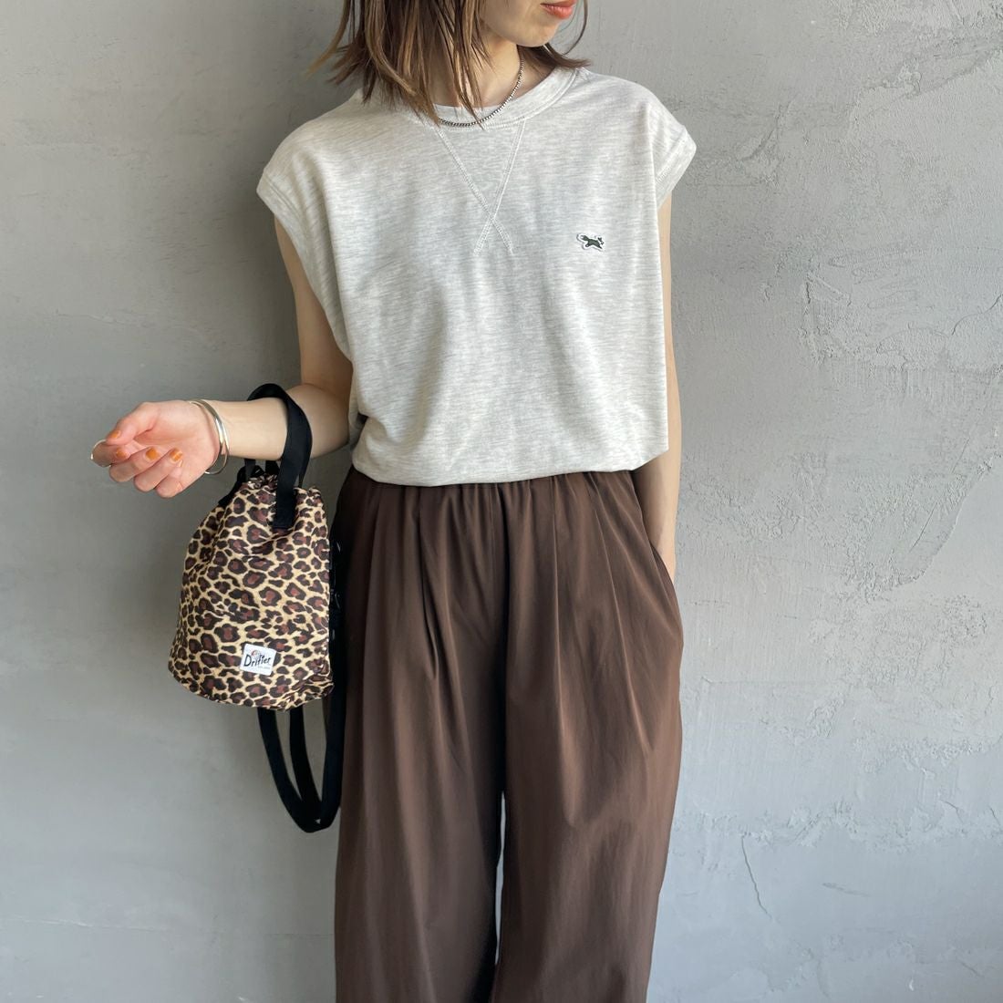 LT.GRAY&&モデル身長：158cm 着用サイズ：M&&