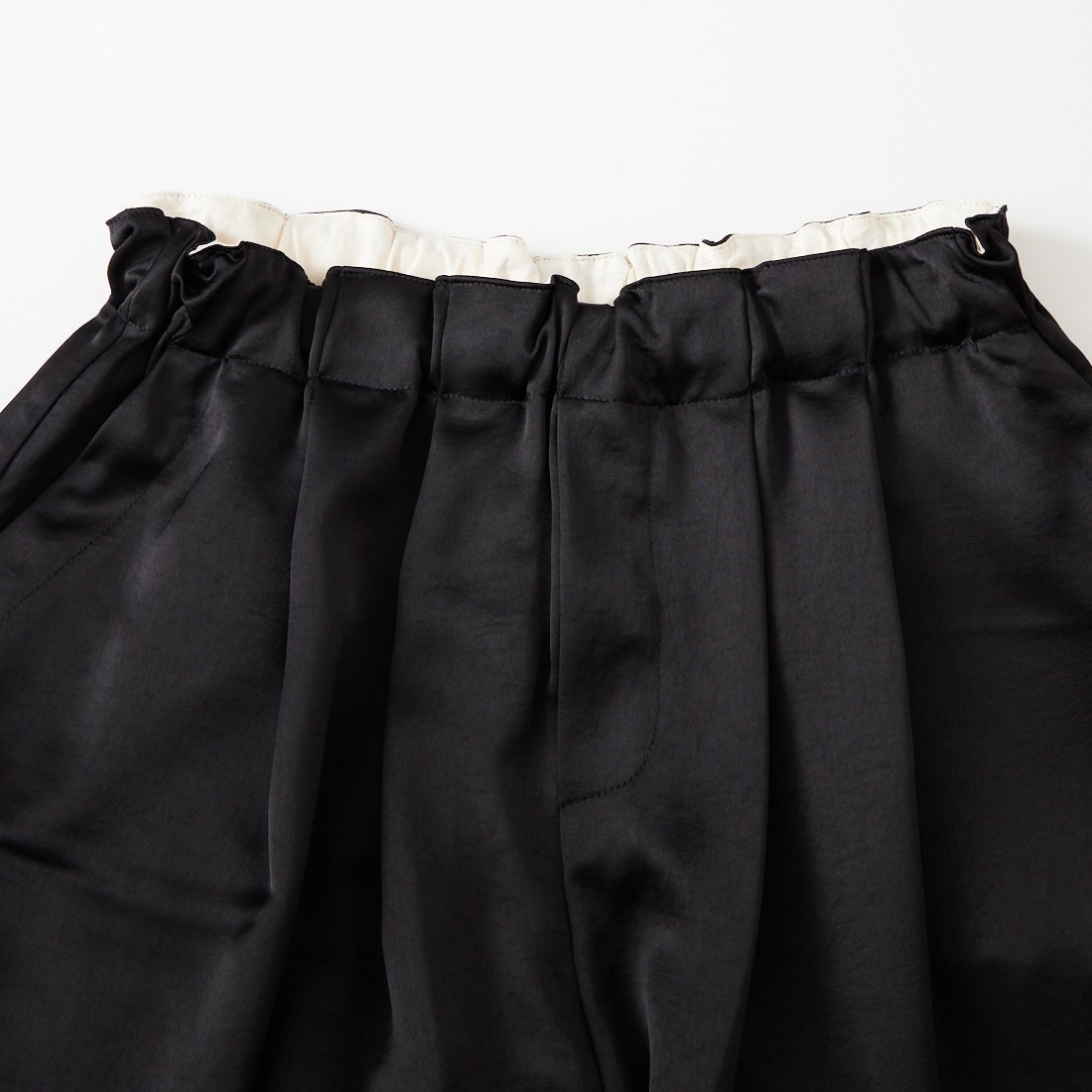 mizuiro ind [ミズイロインド] サテンワイドカーゴパンツ [2-260086] 99 BLACK