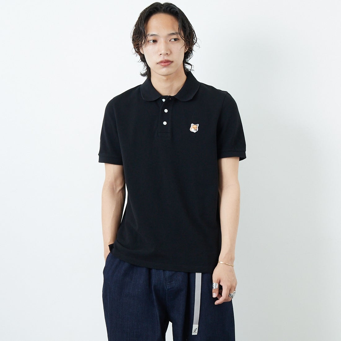 MAISON KITSUNE [メゾン キツネ] フォックスヘッド パッチ レギュラー ポロ [LM00208KJ7002] P199 BLACK &&モデル身長：179cm 着用サイズ：S&&