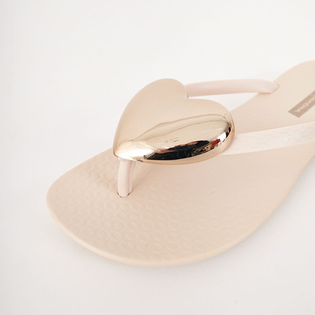 Ipanema [イパネマ] ハートビーチサンダル [MAXI-FASHION-IV] ﾍﾞｰｼﾞｭ/ｺﾞｰ