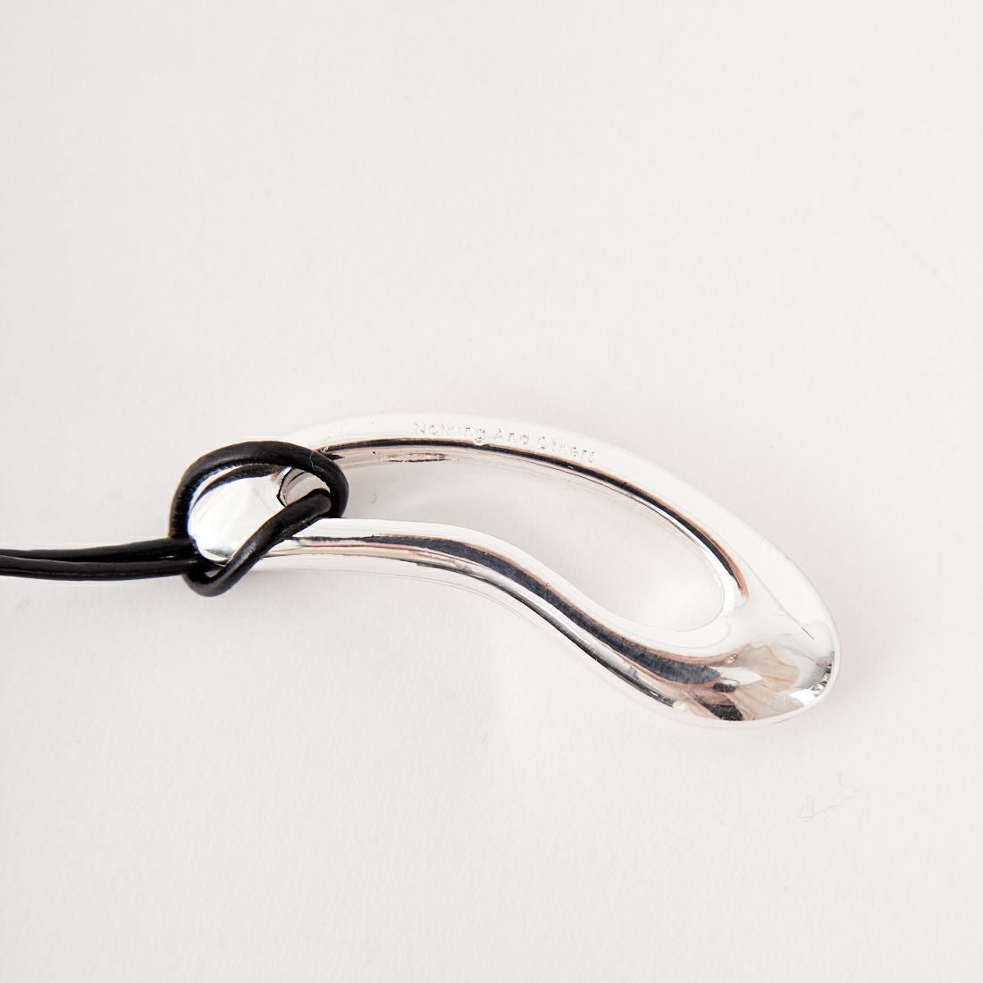 Nothing And Others [ナッシングアンドアザーズ] ウォータリードロップネックレス [153003] 90 ｼﾙﾊﾞｰ