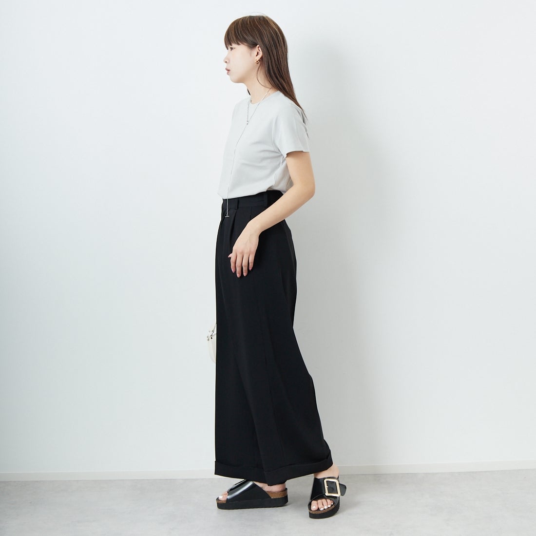 CLOCHE [クロシェ] コンパクトTシャツ [51285759] ｸﾞﾚｰ &&モデル身長：167cm 着用サイズ：2&&