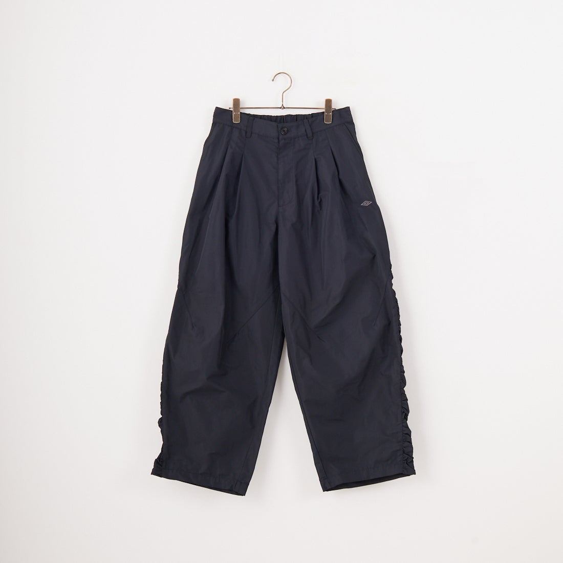 UMBRO HOUSE [アンブロハウス] ワイドテーパードパンツ [UMHO25SS-PT02]