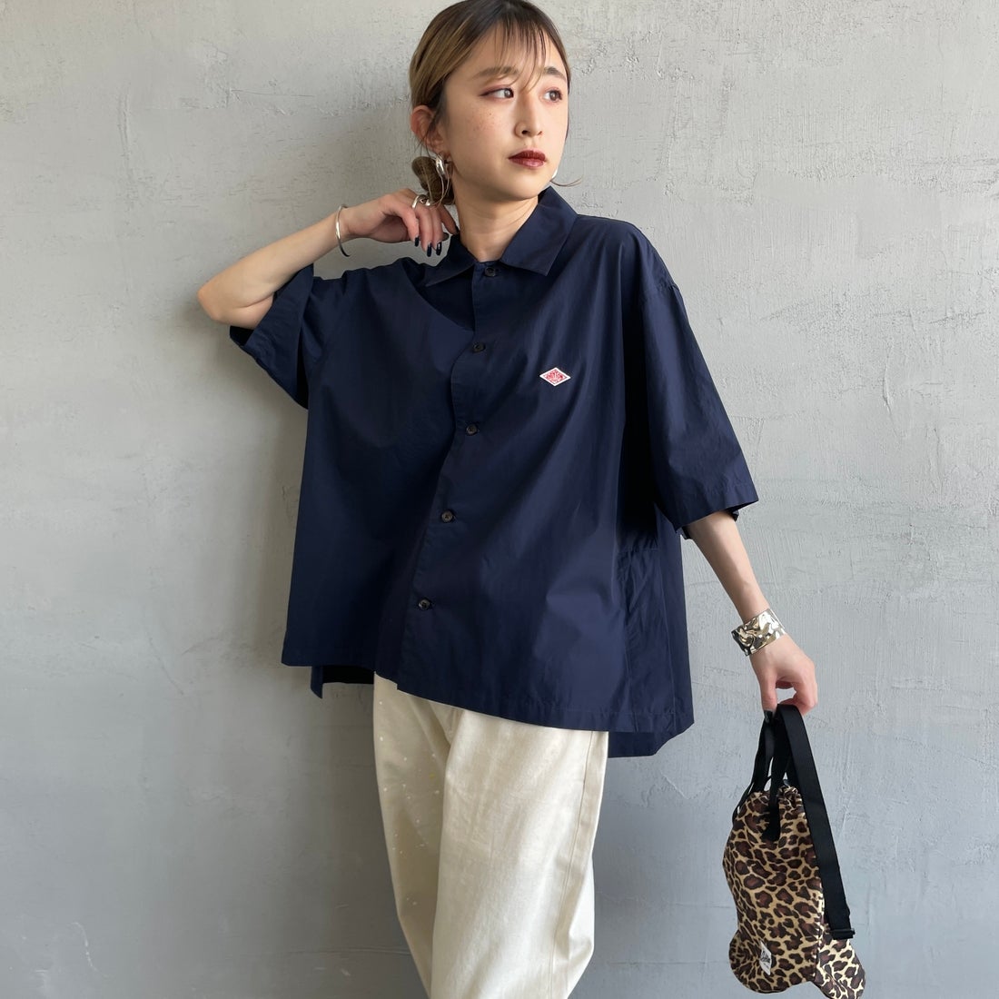 DANTON [ダントン] ハーフスリーブシャツ [DT-B0223CPL] NAVY &&モデル身長：150cm 着用サイズ：38&&