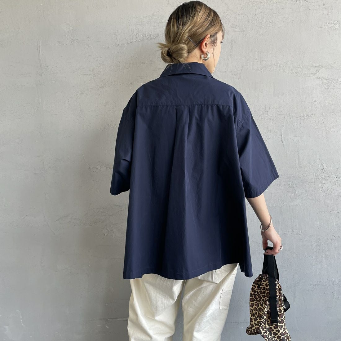 DANTON [ダントン] ハーフスリーブシャツ [DT-B0223CPL] NAVY &&モデル身長：150cm 着用サイズ：38&&