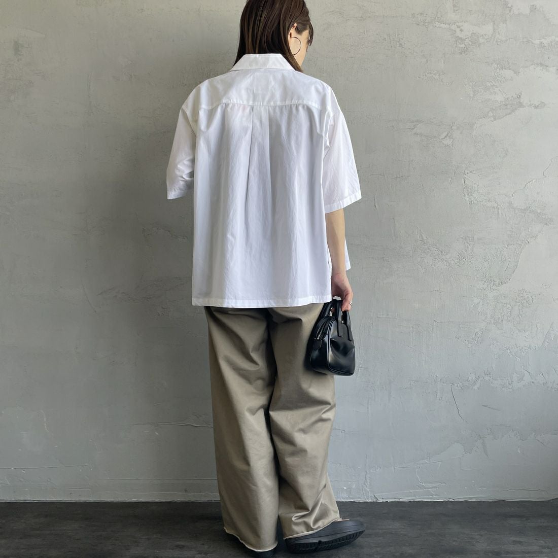 DANTON [ダントン] ハーフスリーブシャツ [DT-B0223CPL] WHITE &&モデル身長：158cm 着用サイズ：38&&