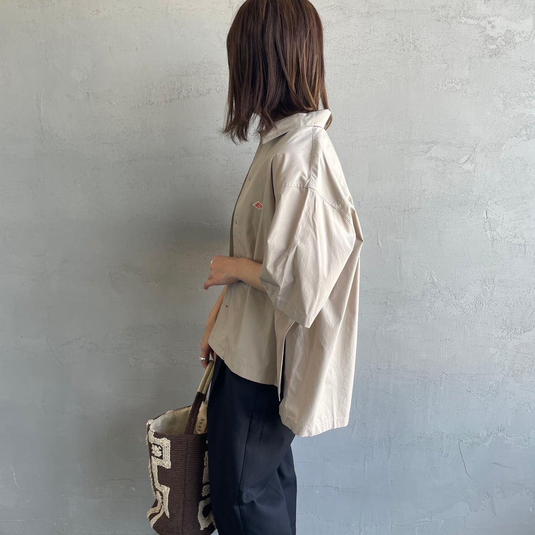DANTON [ダントン] ハーフスリーブシャツ [DT-B0223CPL] GREIGE &&モデル身長：158cm 着用サイズ：38&&