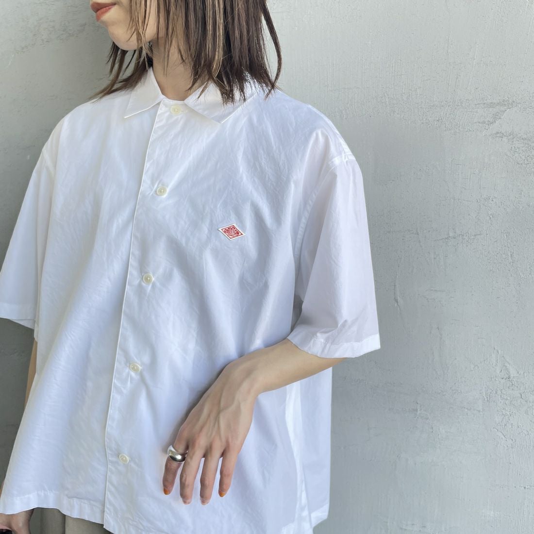 DANTON [ダントン] ハーフスリーブシャツ [DT-B0223CPL] WHITE &&モデル身長：158cm 着用サイズ：38&&