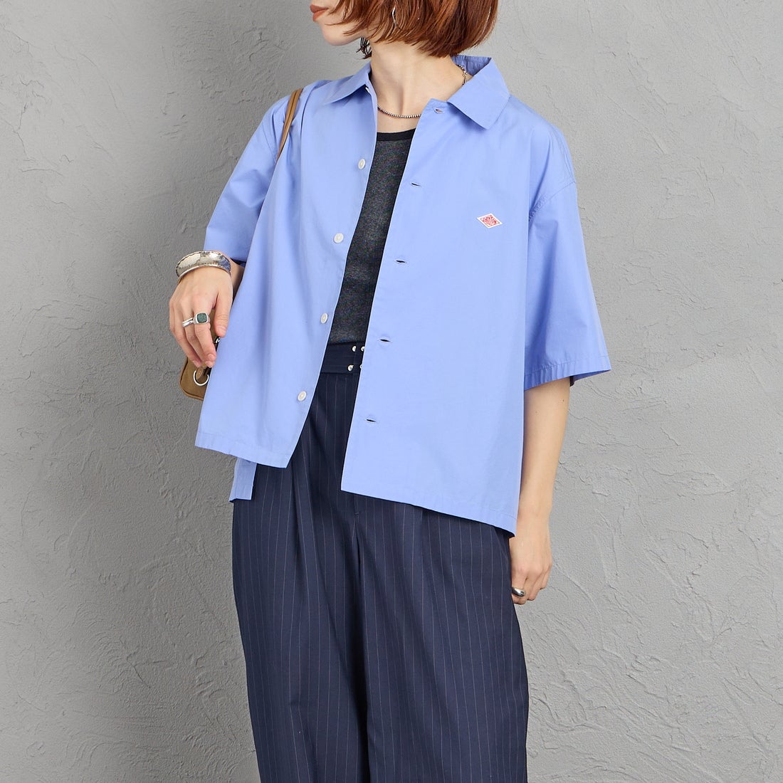DANTON [ダントン] ハーフスリーブシャツ [DT-B0223CPL] LT.BLUE &&モデル身長：158cm 着用サイズ：38&&
