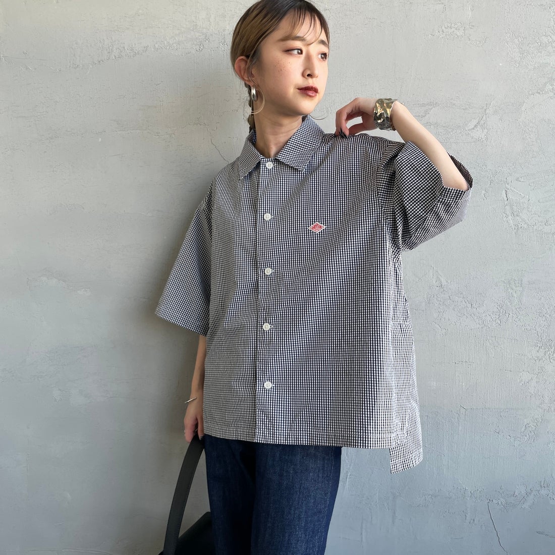 DANTON [ダントン] ハーフスリーブシャツ [DT-B0223CPP] BLACK GNGM &&モデル身長：150cm 着用サイズ：38&&