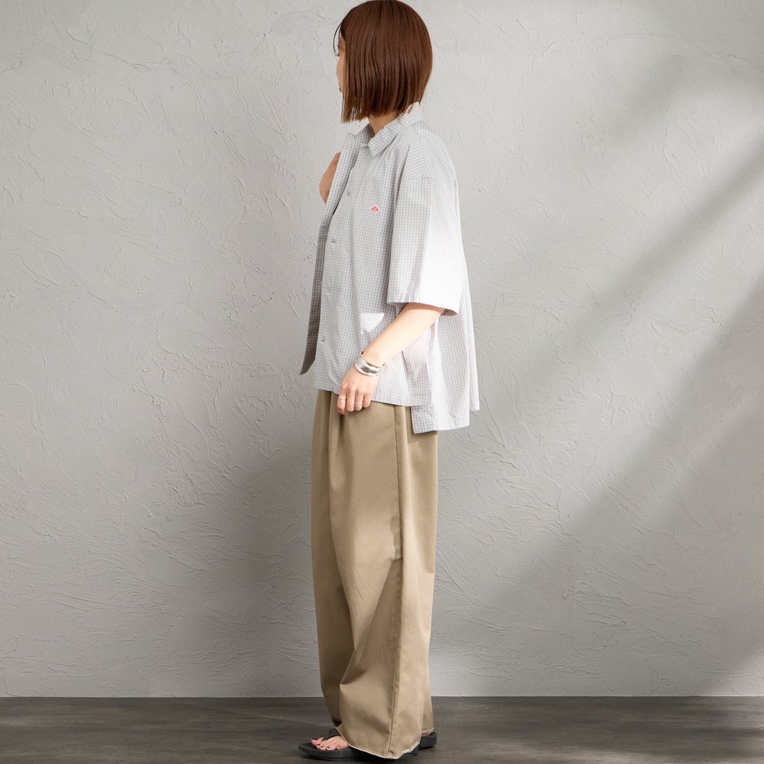 DANTON [ダントン] ハーフスリーブシャツ [DT-B0223CPP] GRY/WHT CK &&モデル身長：159cm 着用サイズ：38&&