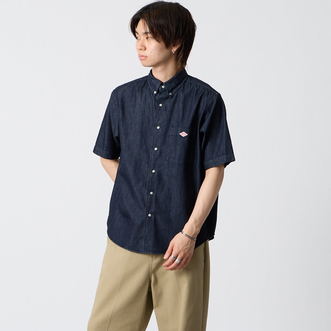 DANTON [ダントン] ドットボタン デニムダンガリー ボタンダウンシャツ [DT-B0337DUG] INDIGO &&モデル身長：177cm 着用サイズ：38&&