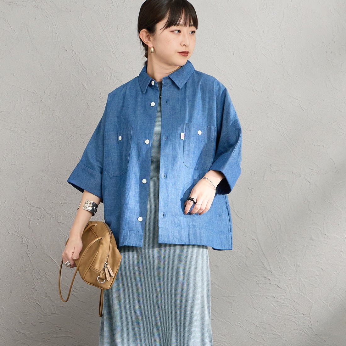 DANTON [ダントン] ワークシャツ [DT-B0345SCA] LT.INDIGO &&モデル身長：150cm 着用サイズ：36&&