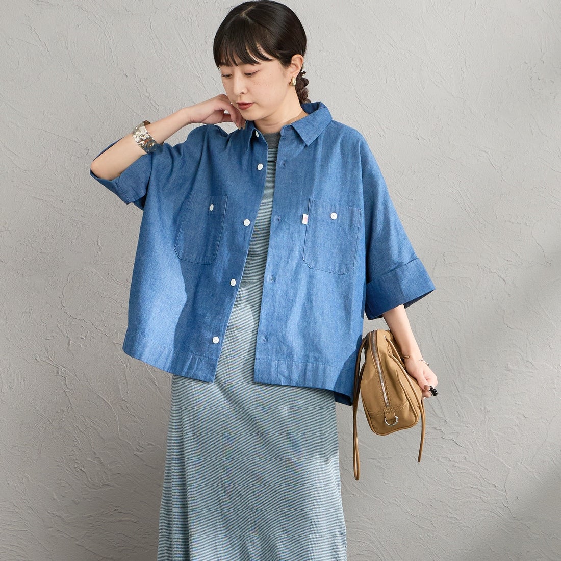 DANTON [ダントン] ワークシャツ [DT-B0345SCA] LT.INDIGO &&モデル身長：150cm 着用サイズ：36&&