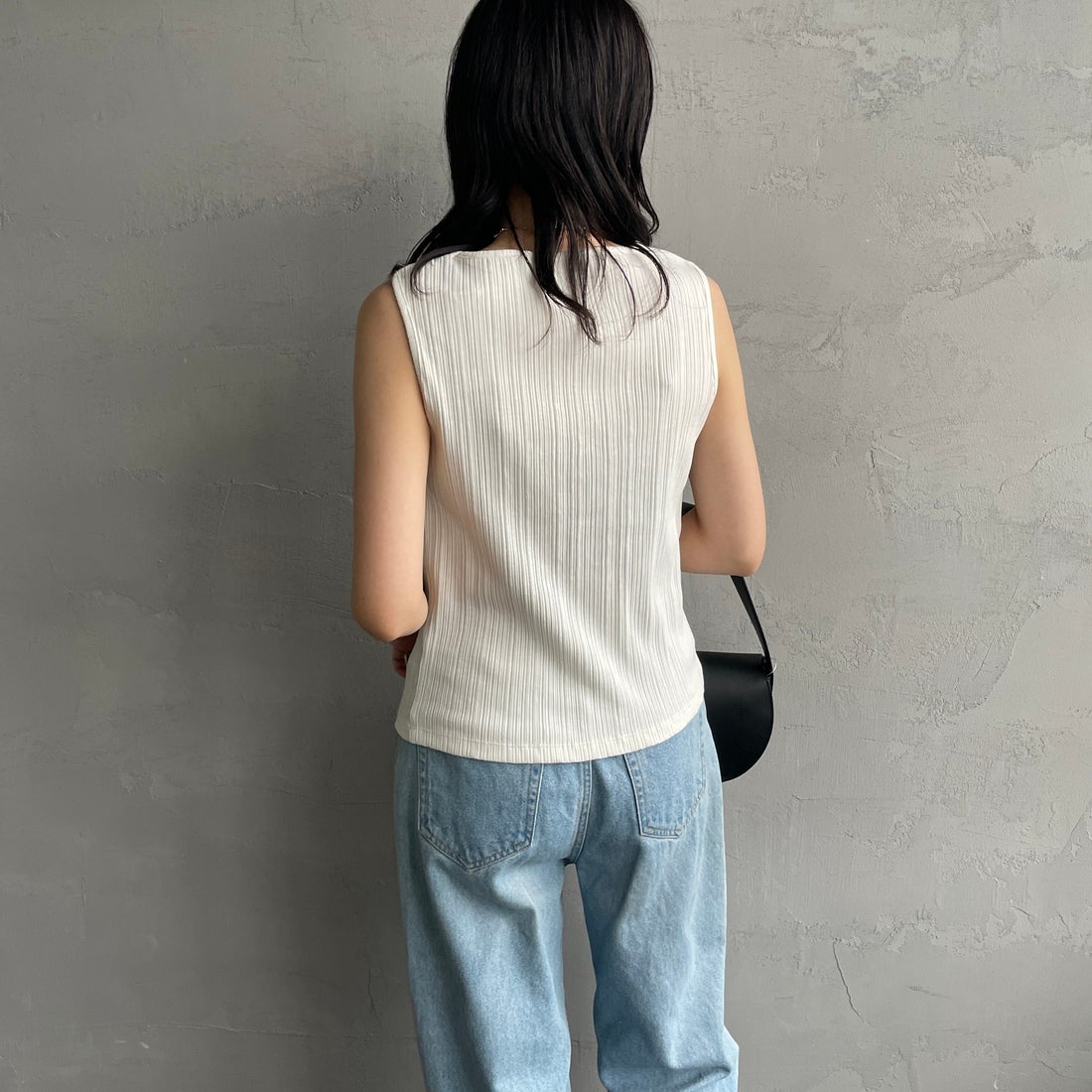 Noir Fabrik [ヌワールファブリック] ボートネックノースリーブリブカットソー [JFS-C092] O.WHITE &&モデル身長：160cm 着用サイズ：1&&