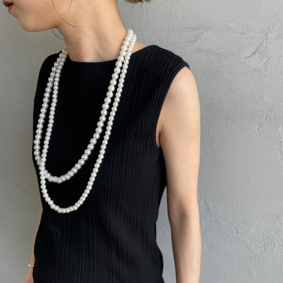 Noir Fabrik [ヌワールファブリック] ボートネックノースリーブリブカットソー [JFS-C092] BLACK &&モデル身長：150cm 着用サイズ：0&&