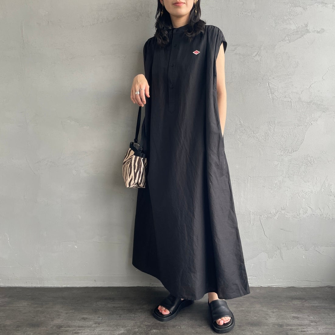 BLACK&&モデル身長：160cm 着用サイズ：36&&