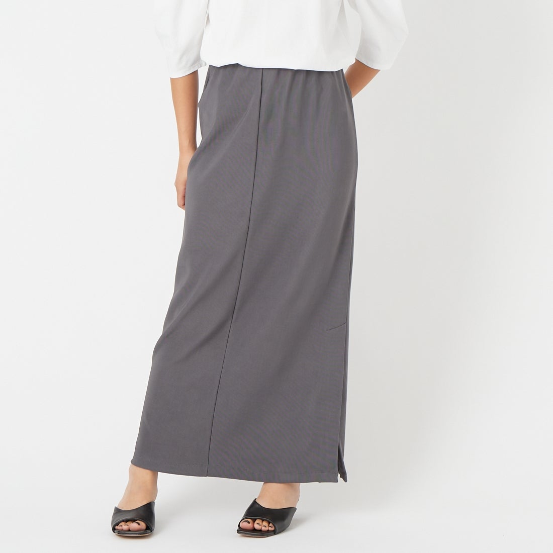 07 GRAY&&モデル身長：162cm 着用サイズ：F&&