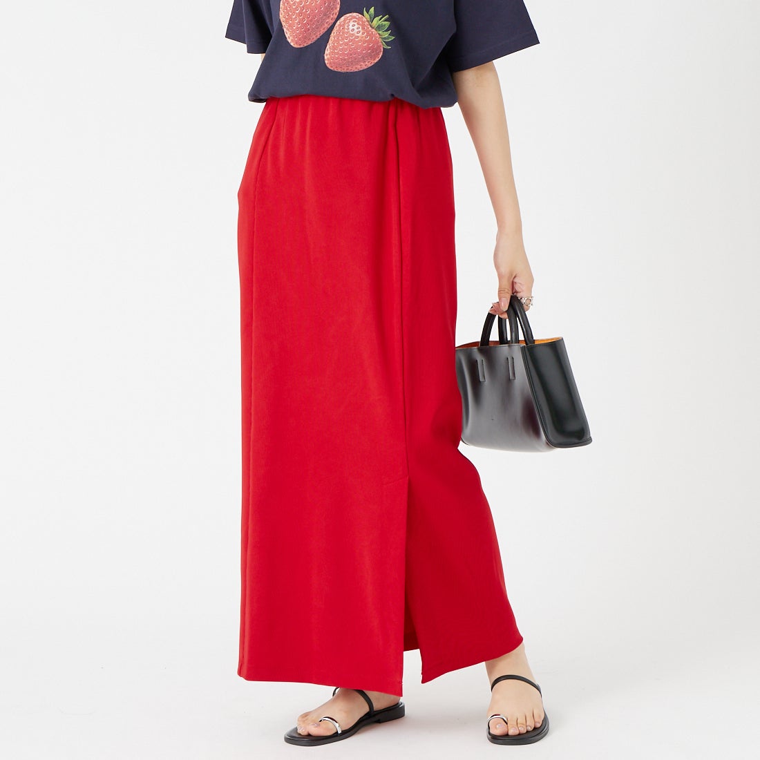 46 RED&&モデル身長：162cm 着用サイズ：F&&