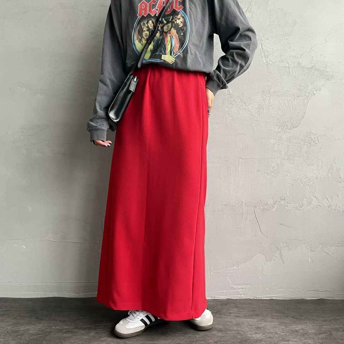 09 BLACK&&モデル身長：156cm 着用サイズ：F&&