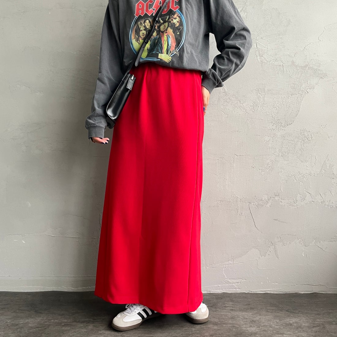 09 BLACK&&モデル身長：156cm 着用サイズ：F&&