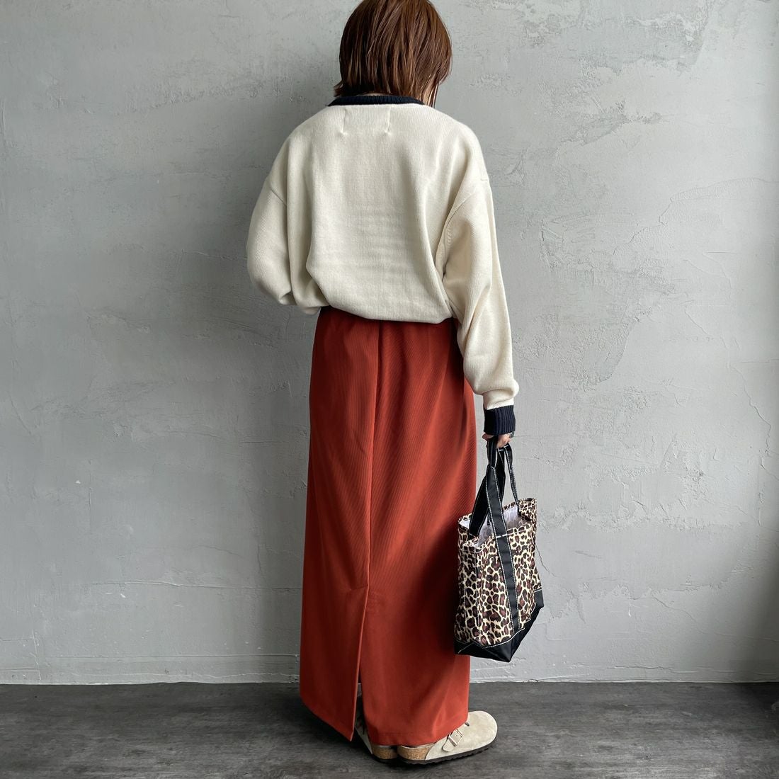 nenom [ネノム] マルチWAYナロースカート [NE23142065] 33 ORANGE &&モデル身長：158cm 着用サイズ：F&&