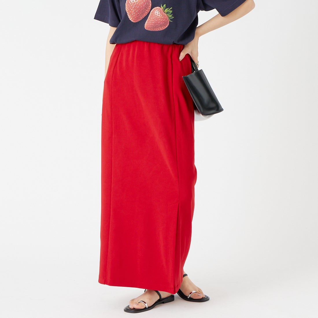 nenom [ネノム] マルチWAYナロースカート [NE23142065] 46 RED &&モデル身長：162cm 着用サイズ：F&&