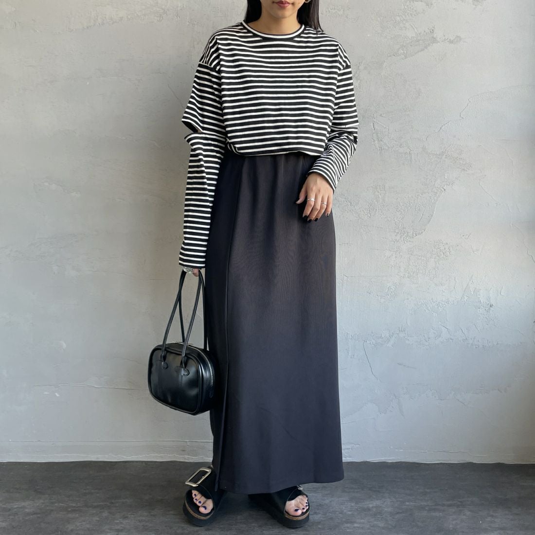 nenom [ネノム] マルチWAYナロースカート [NE23142065] 09 BLACK &&モデル身長：156cm 着用サイズ：F&&