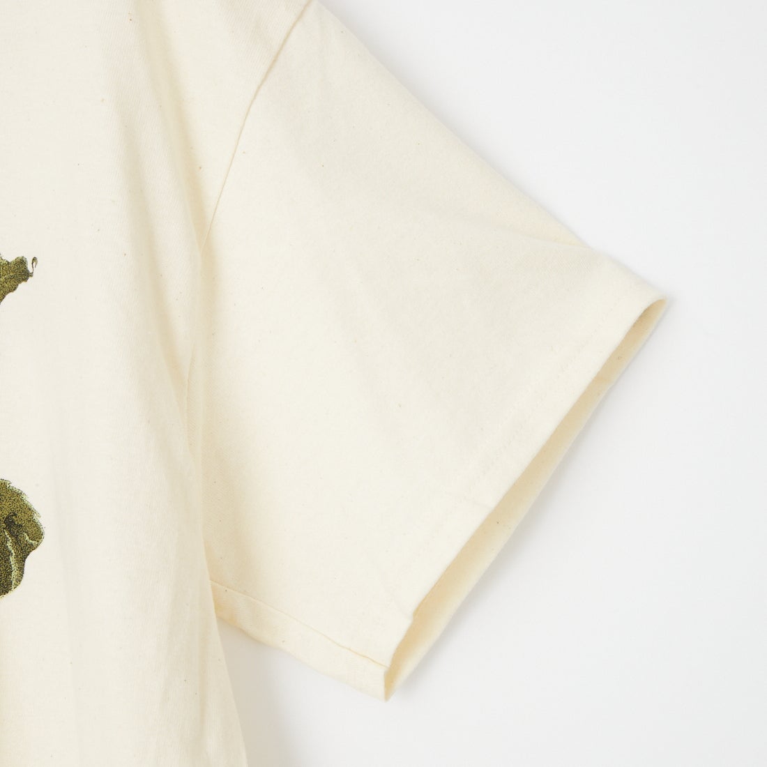 LIBERTY GRAPHICS [リバティーグラフィックス] サンフラワー&ビープリントTシャツ [SUNFLOWER-AND-BEES] NATURAL