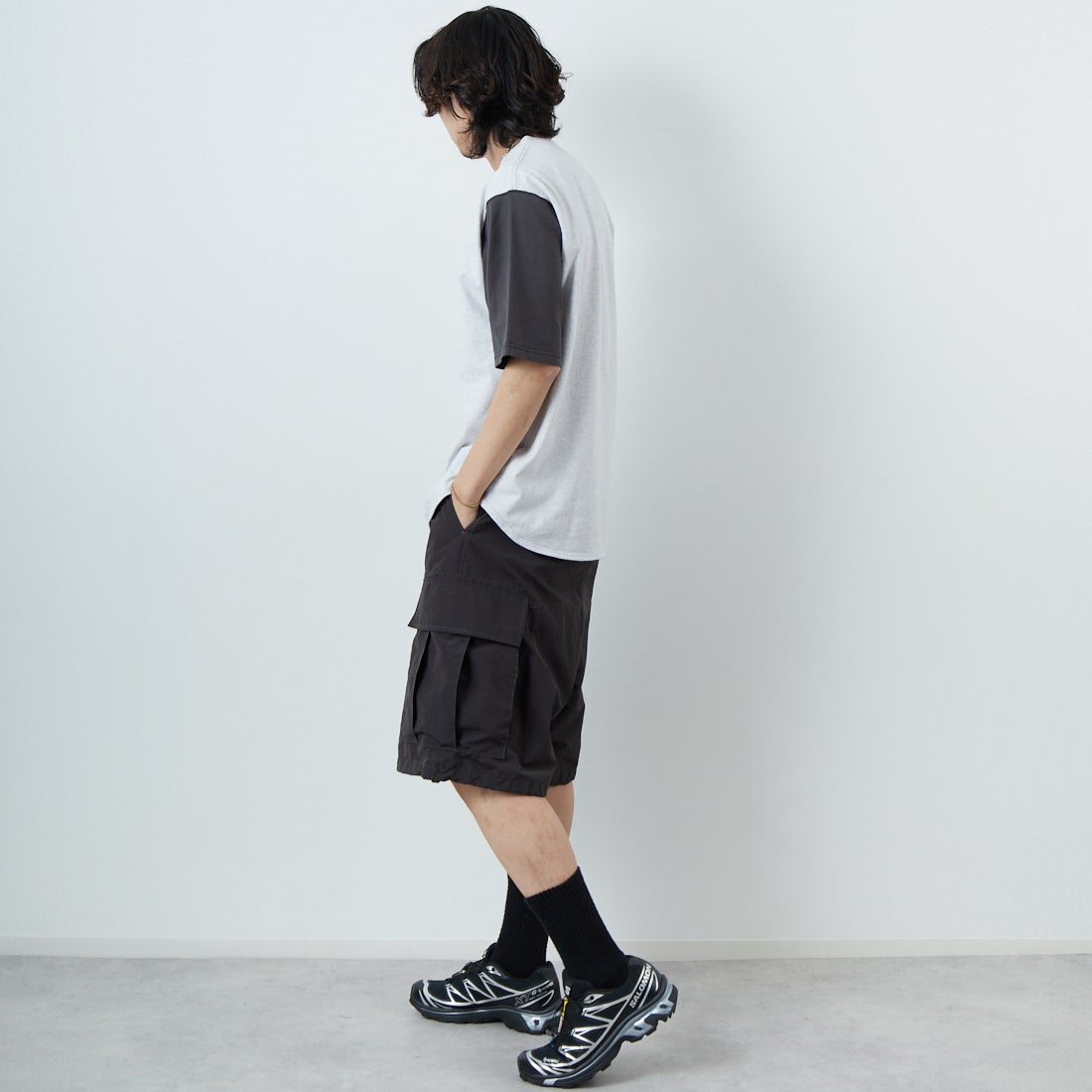 SEDAN ALL-PURPOSE [セダン オールパーパス] HENLEYNECK BASEBALL TEE [SD25S-CT05] ASH/CHR &&モデル身長：179cm 着用サイズ：L&&