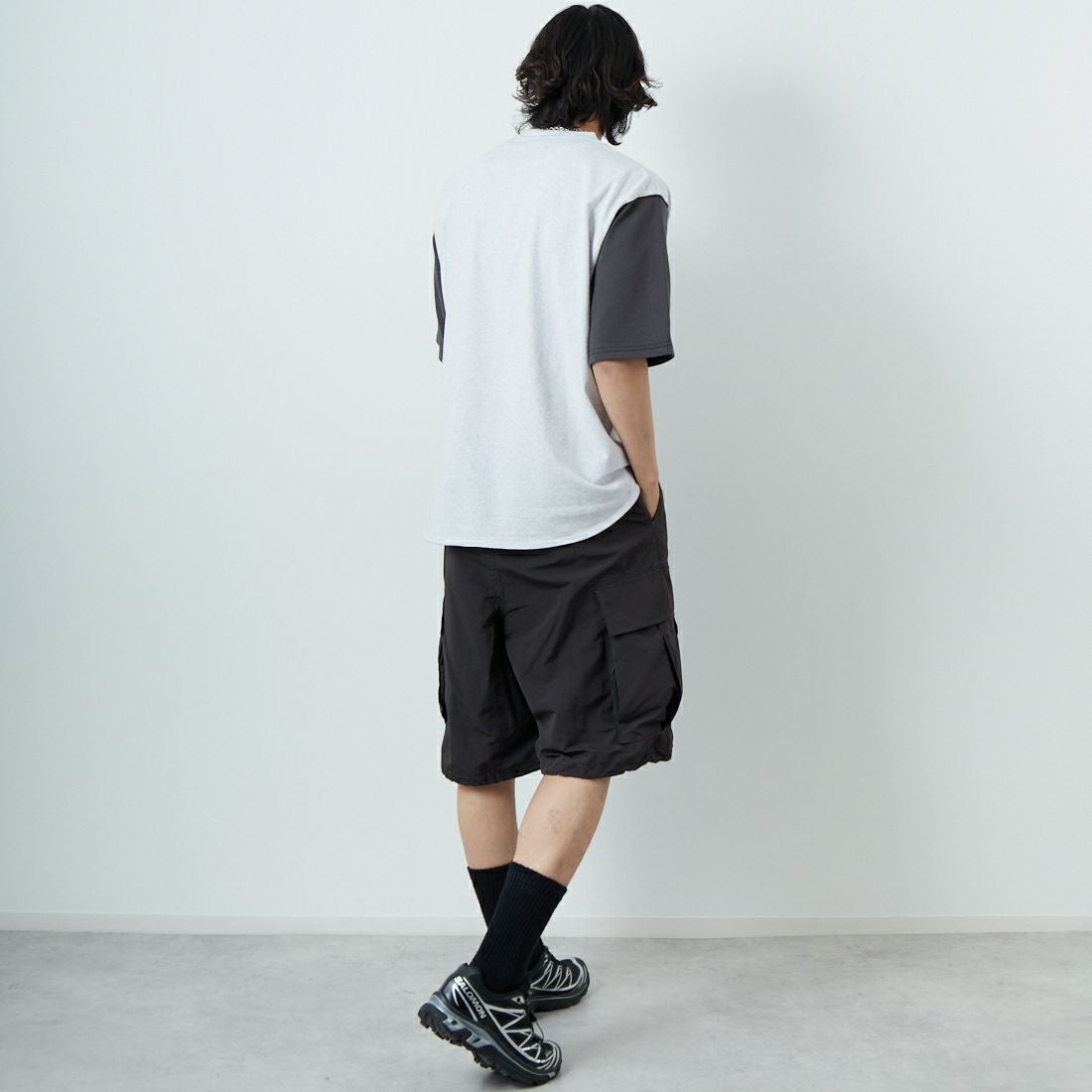 SEDAN ALL-PURPOSE [セダン オールパーパス] HENLEYNECK BASEBALL TEE [SD25S-CT05] ASH/CHR &&モデル身長：179cm 着用サイズ：L&&