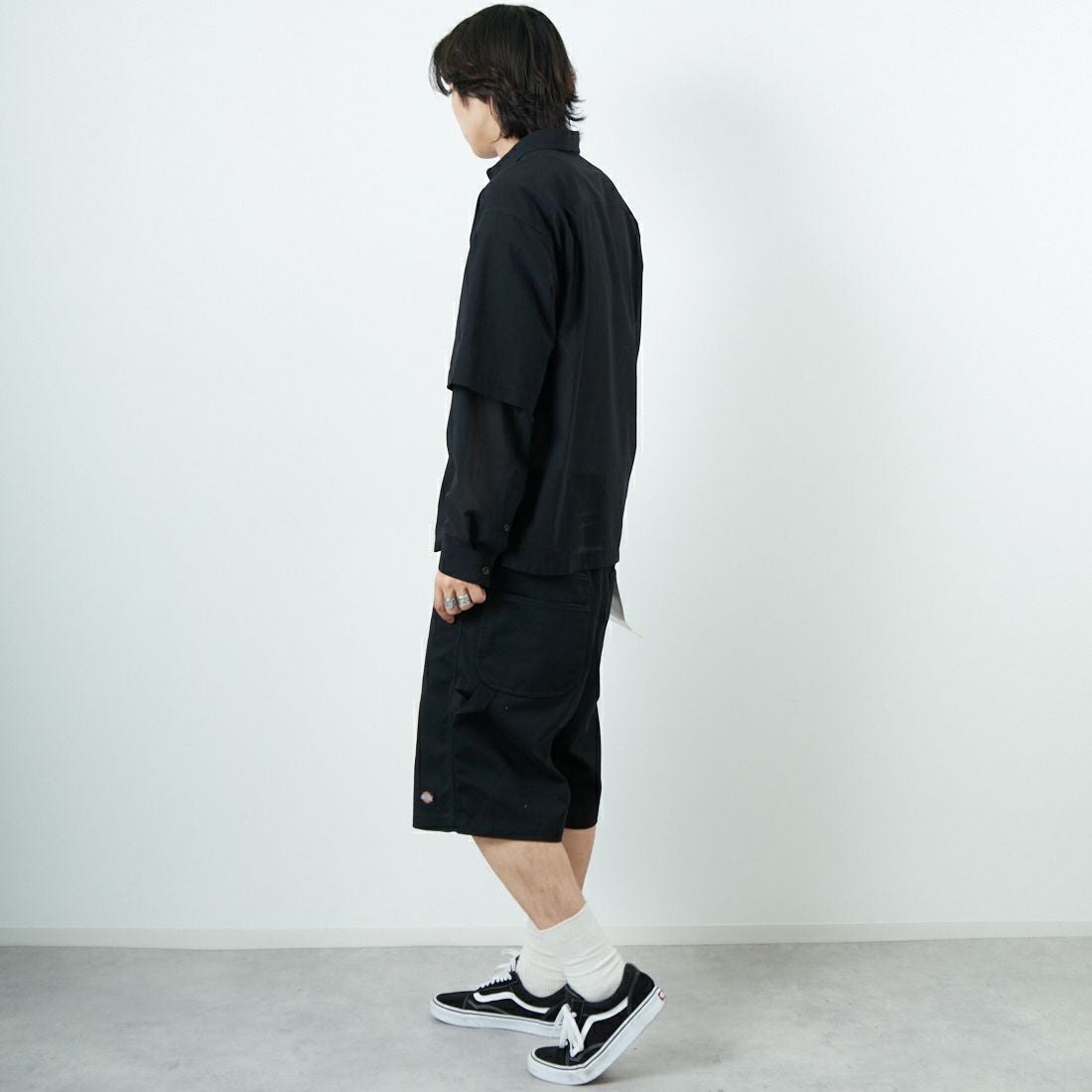 SEDAN ALL-PURPOSE [セダン オールパーパス] コンバーチブルワークシャツ [SD25S-SH02] BLACK &&モデル身長：179cm 着用サイズ：M&&