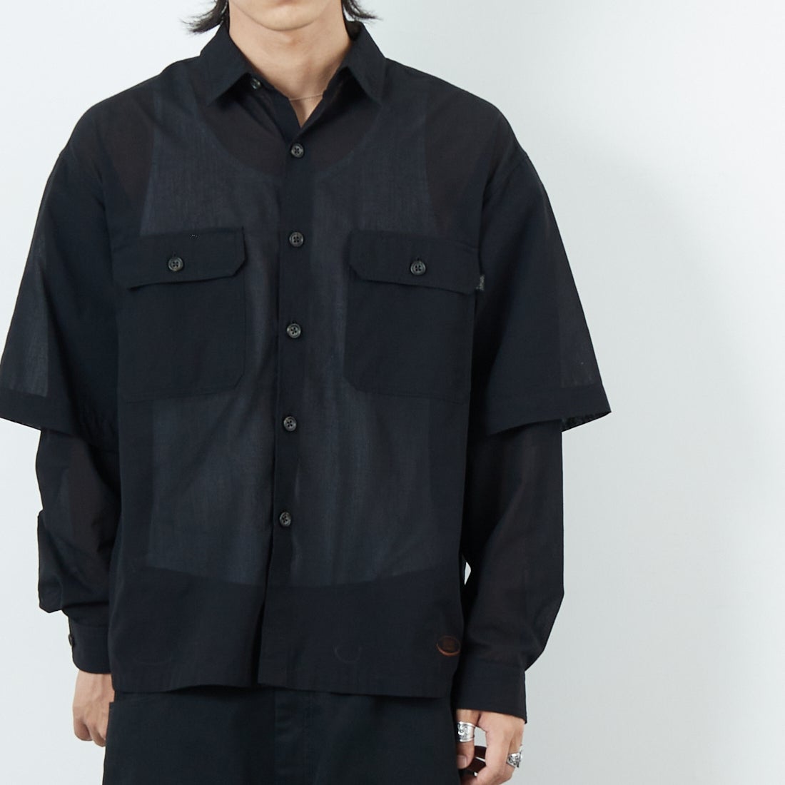 SEDAN ALL-PURPOSE [セダン オールパーパス] コンバーチブルワークシャツ [SD25S-SH02] BLACK &&モデル身長：179cm 着用サイズ：M&&
