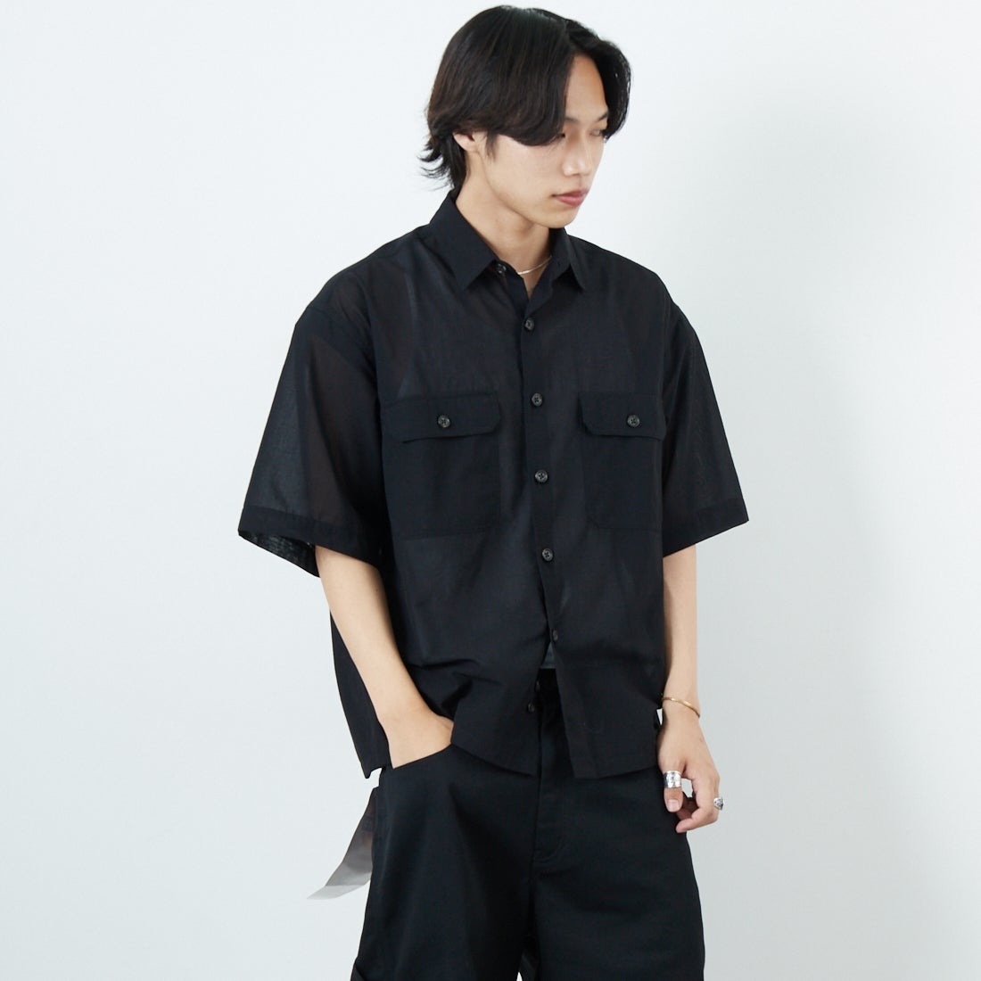 SEDAN ALL-PURPOSE [セダン オールパーパス] コンバーチブルワークシャツ [SD25S-SH02] BLACK &&モデル身長：179cm 着用サイズ：M&&