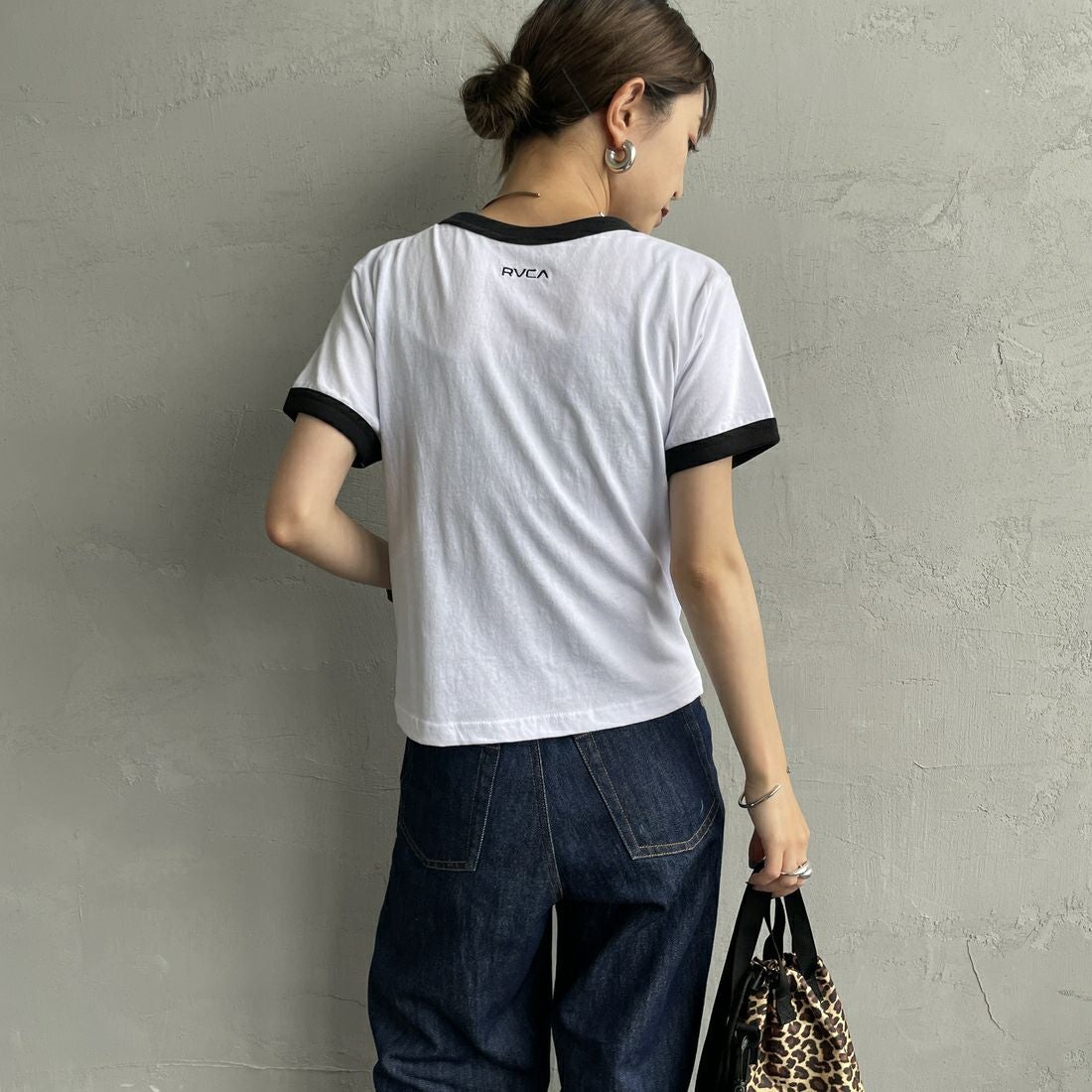 RVCA [ルーカ] パームツリーベビーリンガーTシャツ [BF04C205] WHT &&モデル身長：150cm 着用サイズ：M&&