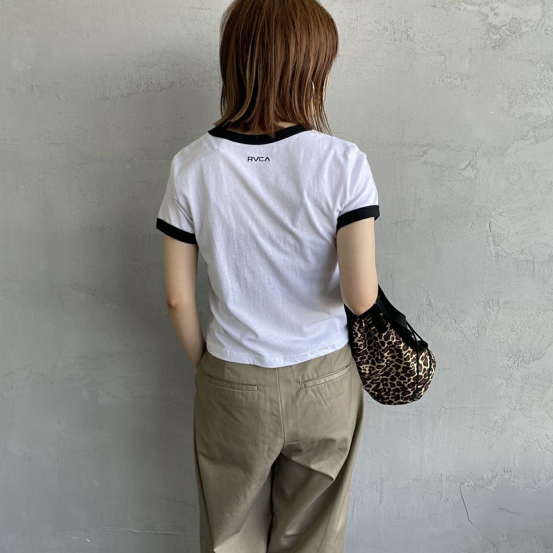 RVCA [ルーカ] パームツリーベビーリンガーTシャツ [BF04C205] WHT &&モデル身長：158cm 着用サイズ：M&&