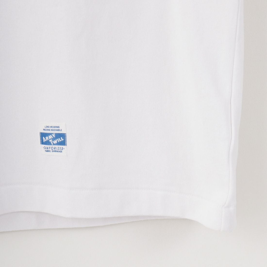 ARMY TWILL SANFORIZED [アーミーツイル サンフォライズド] オープンエンド ハーフスリーブプリントTシャツ [AM-2513015] WHITE