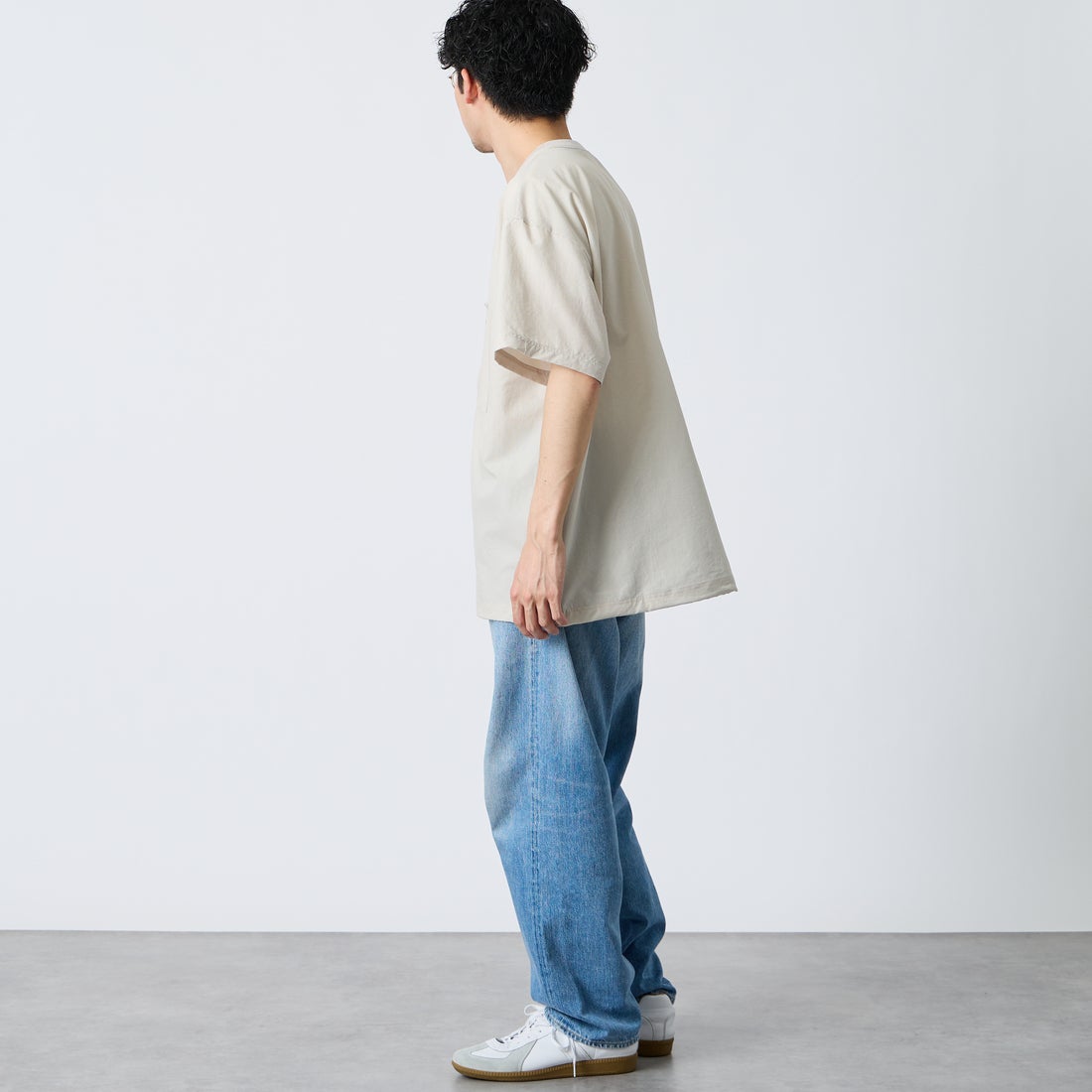 NANGA [ナンガ] ドットエア(R) コンフィーTシャツ [N2500-1J300A] S.BEG &&モデル身長：168cm 着用サイズ：L&&